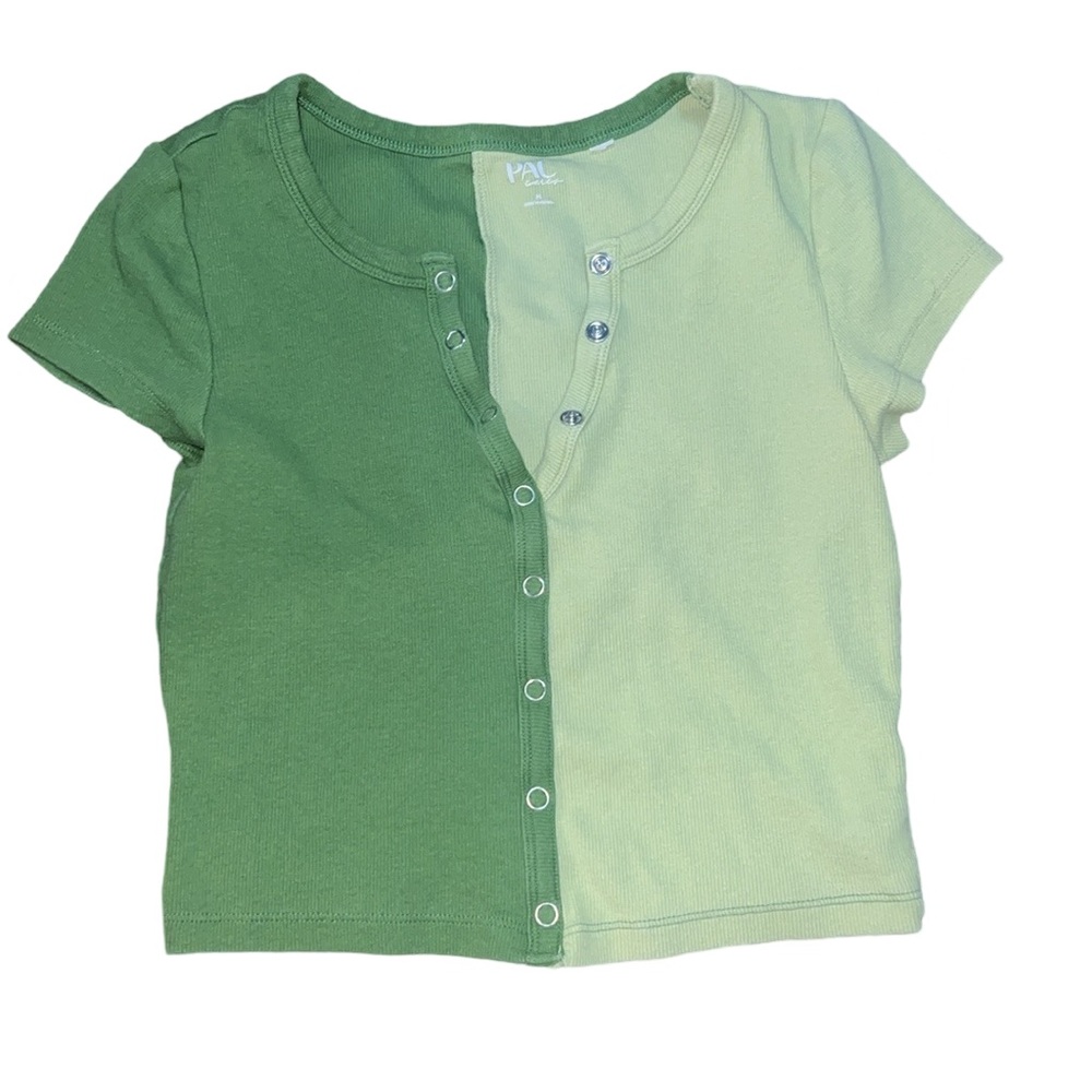 Pacsun Dual Color sage green button up crop top M